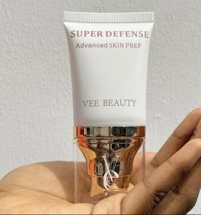 VEE BEAUTY - Super Défense (Base Mattifiante)